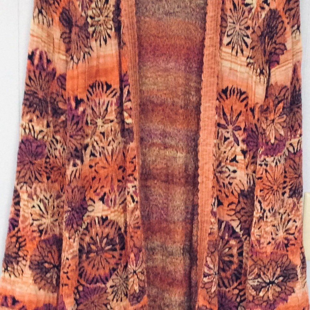 Cardigan sweater